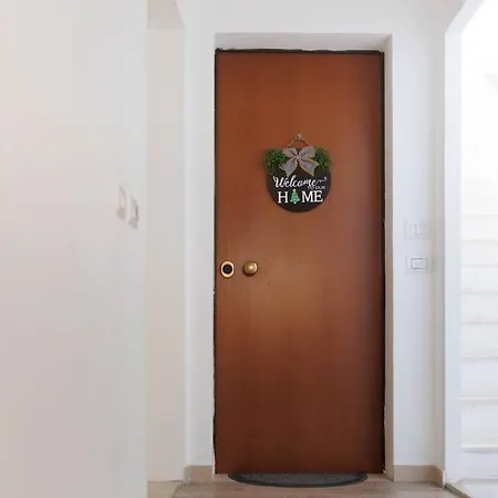 Nel Cuore Del Centro, Free Wi-fi E Netflix Osimo