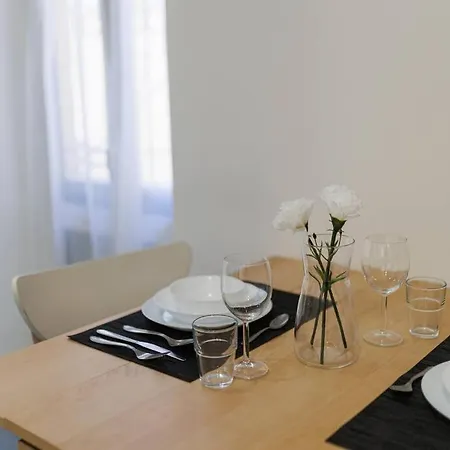 Nel Cuore Del Centro, Free Wi-fi E Netflix Διαμέρισμα *