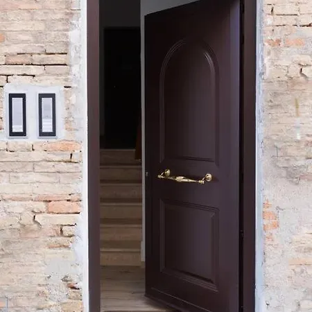 Nel Cuore Del Centro, Free Wi-fi E Netflix